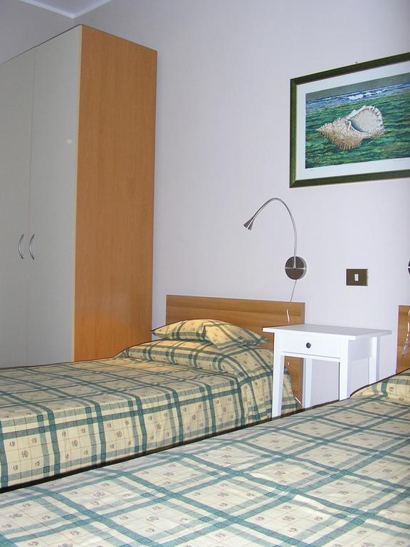Al Vecchio Olivo Bed and Breakfast Frascati Værelse billede